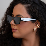 Óculos Solar Grace Feminino - Preto com Branco